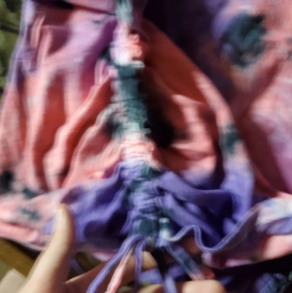 Pink tee - Picture 2 of 4